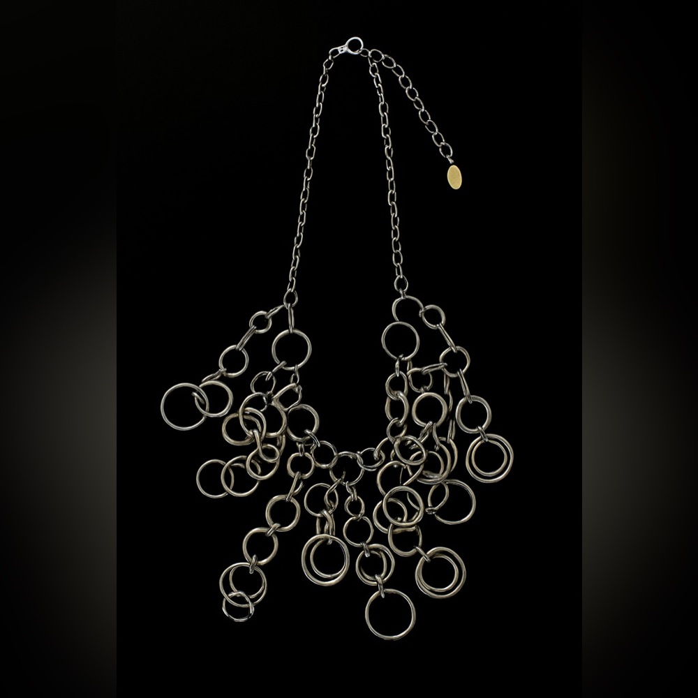 Elegant Silver Chain Necklace